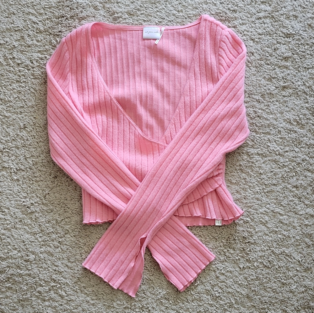 Urban Outfitters Pink Ribbed Crop Top